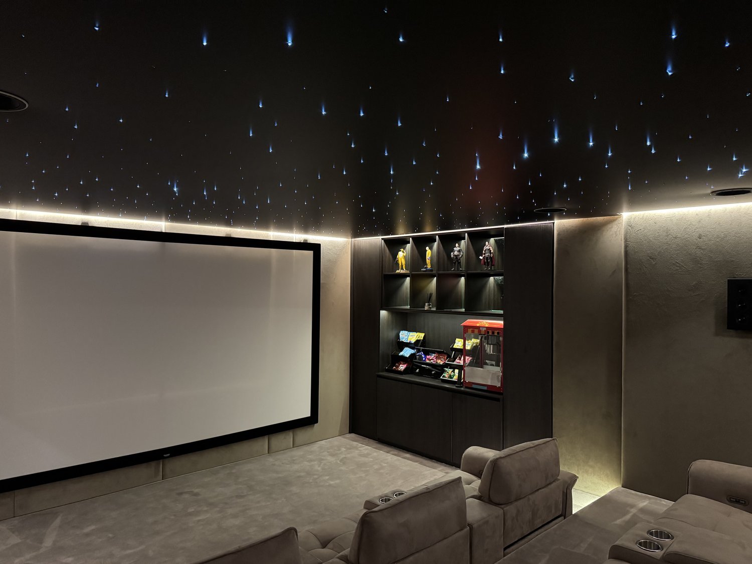Star ceiling in cinema room